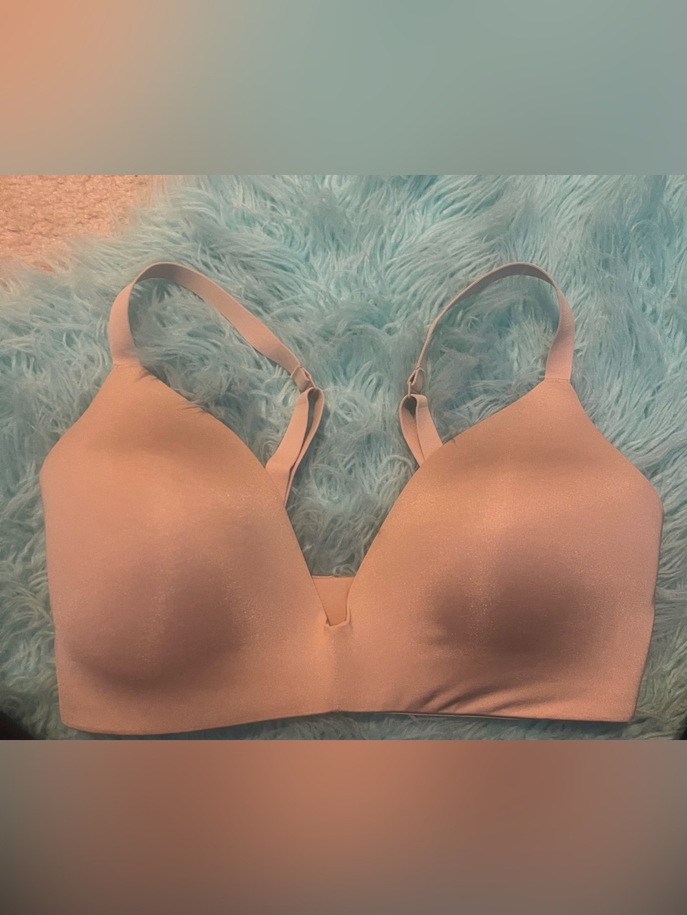 Skims Wireless Form T-Shirt Bra In Clay Size 34 DD